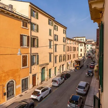 The Cozy Loft, Un Angolo Moda Nel Cuore Di